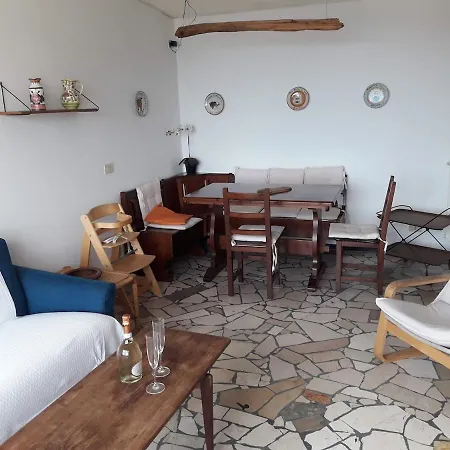 Appartamento Haus Mizzl Diano Marina